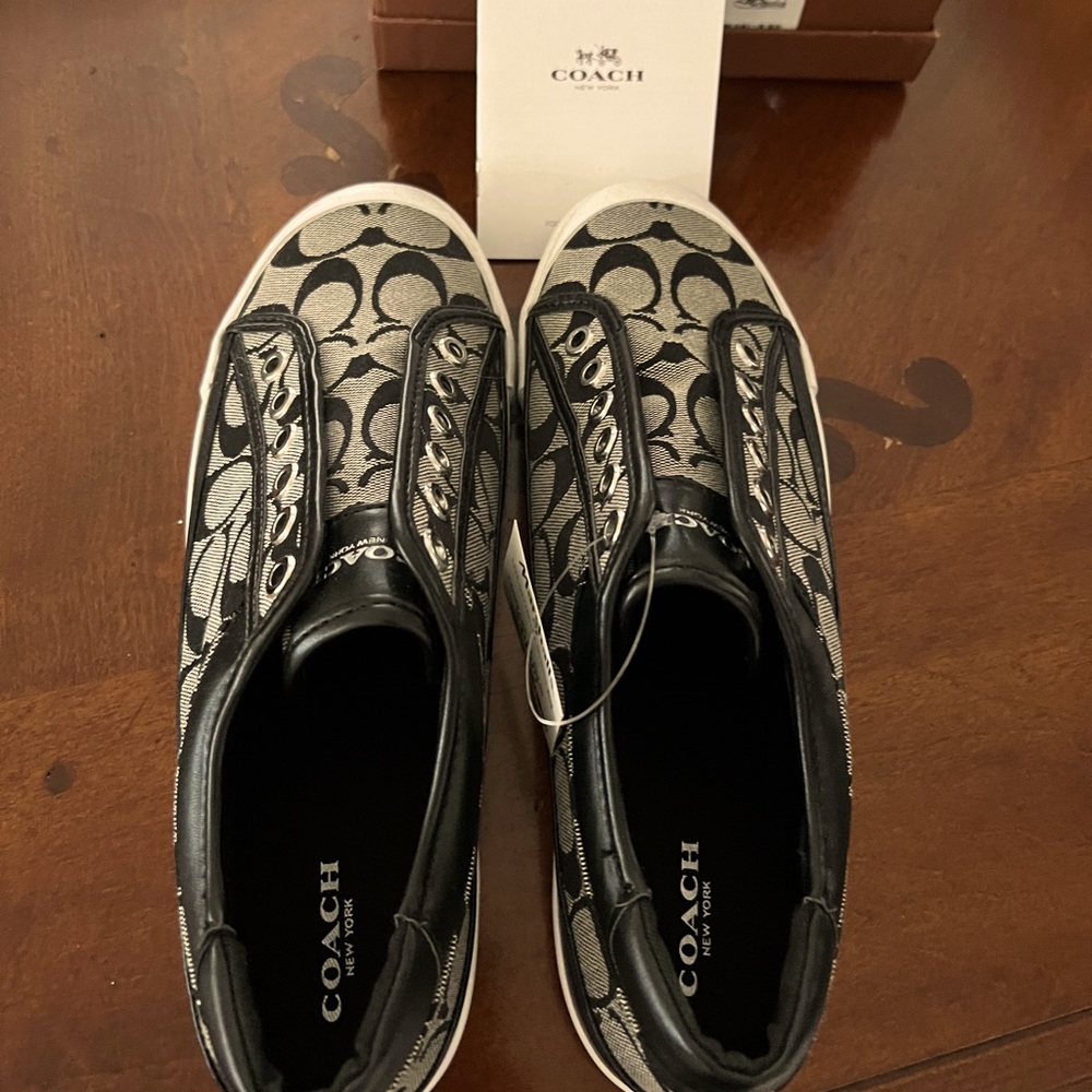 Coach slip on sneakers nwt Sz 8.5